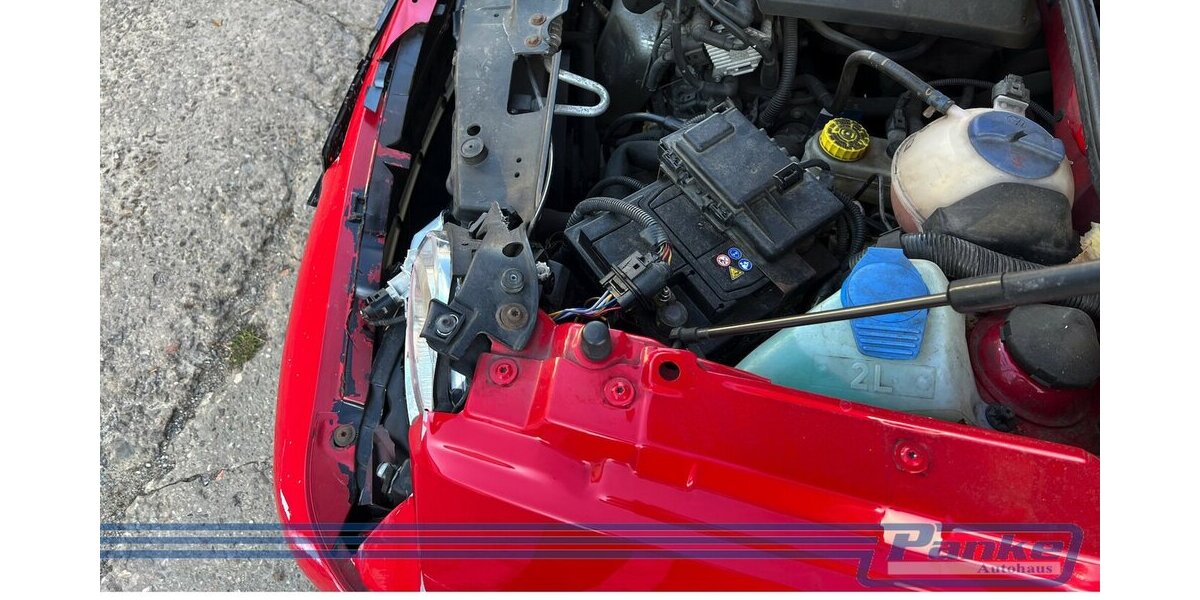 VW Lupo Basis*SchiebeD.*FrontUnfa*AHK 149.624 km 980 &euro; Berlin 13187