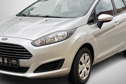 Ford Fiesta 128.153 km 4.700 &euro; Potsdam 14480