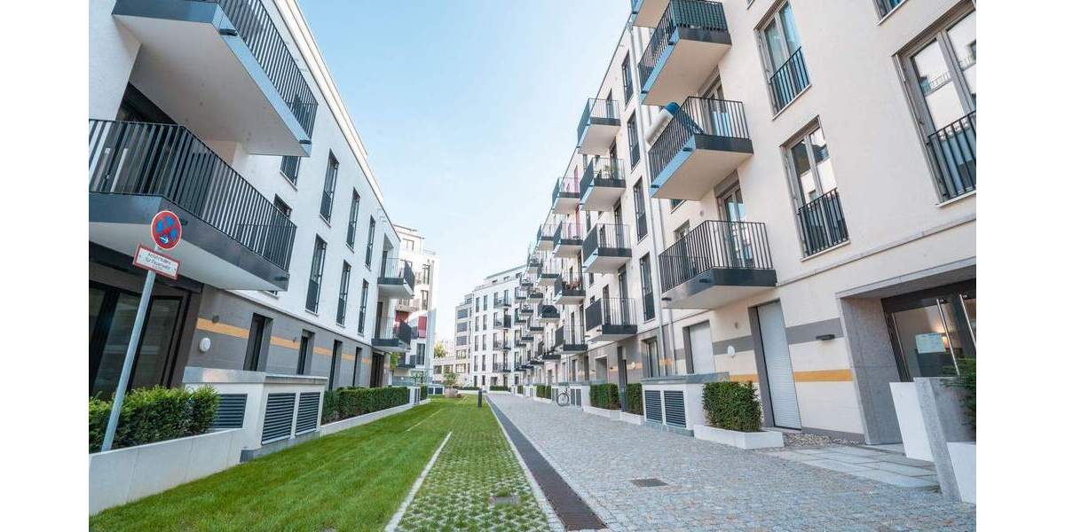 Moderne 2-Zimmer-Wohnung mit Balkon direkt an der Spree – Concierge & Toplage Charlottenburg 2 zimmer