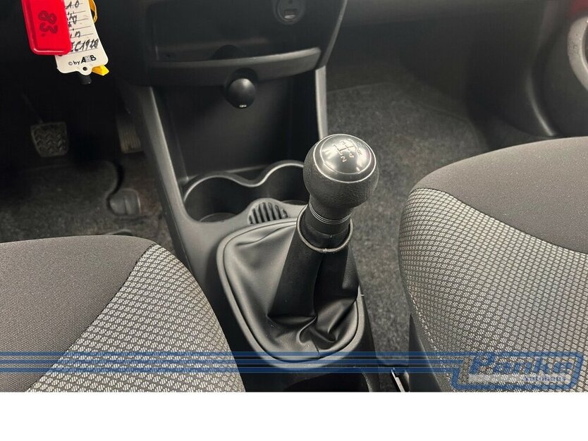 Aygo Cool Go 5trg*NAV*BT*Klima*LED*USB*Allwetter