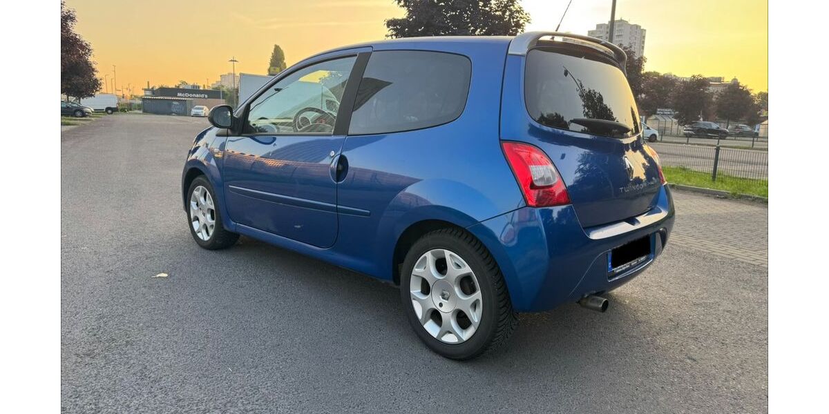 Renault Twingo 128.000 km 2.800 &euro; Berlin 12055