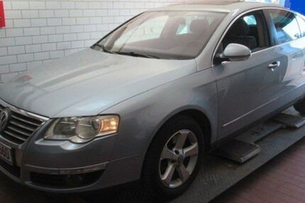 VW Passat 128.700 km 6.200 &euro; Berlin 12349