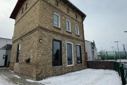 Gewerbefläche mit Lager Werkstatt unweit S-Bahn Mahlow zimmer