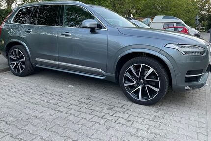 Volvo XC90 131.000 km 29.999 &euro; Falkensee 14612