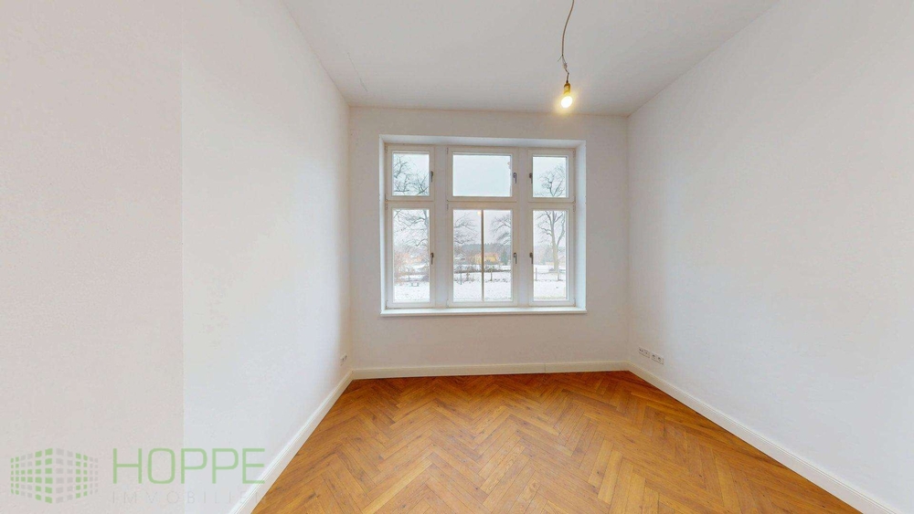 Schloss Siethen - Repräsentative Büro-, Kanzlei- oder Praxisräume in Seenähe 4 zimmer