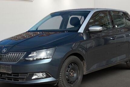 Skoda Fabia 128.436 km 5.499 &euro; Berlin 12681