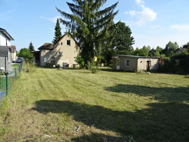 Grundstück zu verkaufen in Brieselang 279.000 € 977 m²