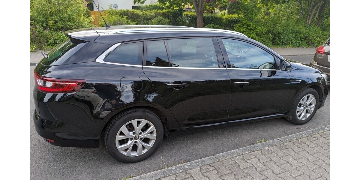 Renault Megane 42.300 km 13.599 &euro; Berlin 10178