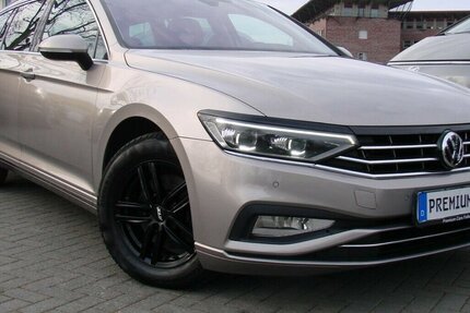 VW Passat 2.0TDi Business Panorama ACC IQ.Light 142.589 km 16.980 &euro; Falkensee 14612