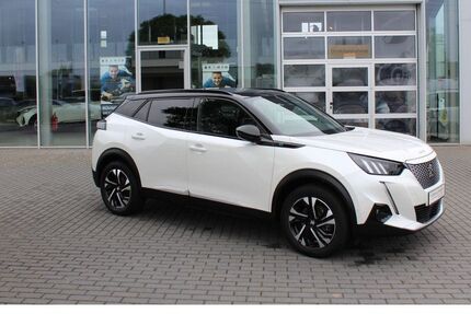 Peugeot 2008 20.700 km 21.999 € Potsdam 14482