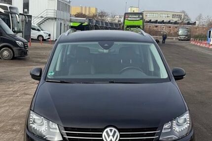 VW Sharan 165.461 km 21.399 &euro; Berlin 10585