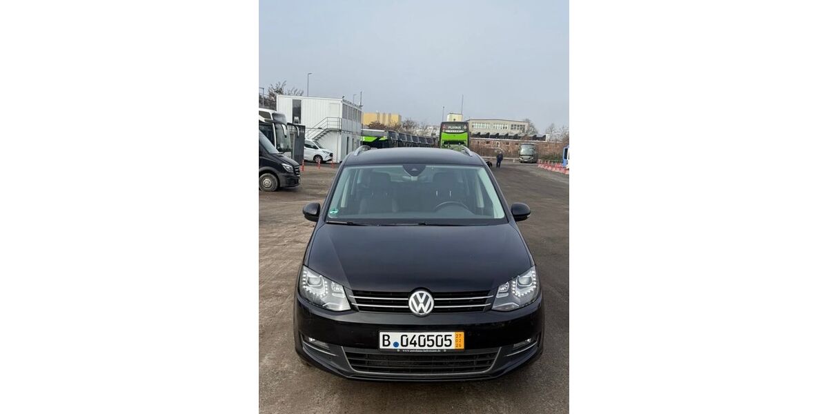 VW Sharan 165.461 km 21.399 &euro; Berlin 10585