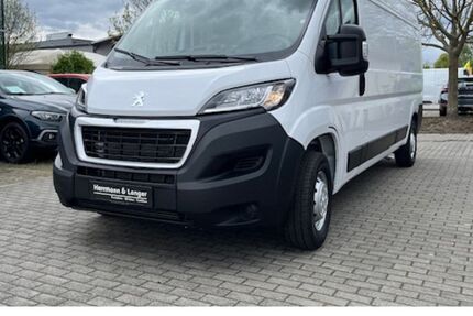 Peugeot Boxer 1.555 km 29.997 € Potsdam 14482