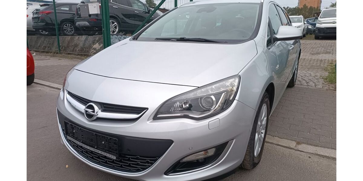 Opel Astra 193.000 km 5.499 &euro; Berlin 13597
