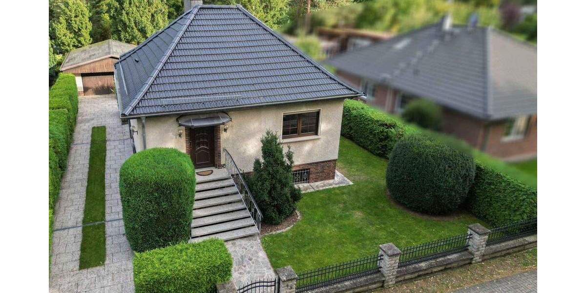 Charmanter, bezugsfreier Bungalow mit Ausbaupotenzial im Dachgeschoss und großem Garten in Falkensee 1 zimmer