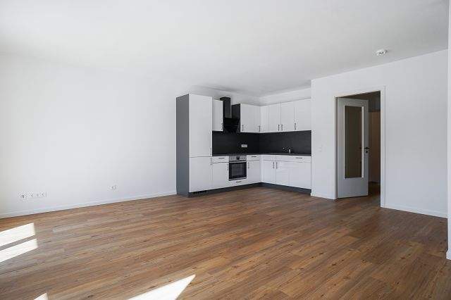 Etagenwohnung Berlin Siemensstadt - 4 Zimmer, 99 m&sup2;, 1.754&euro; | Angebot:25803165