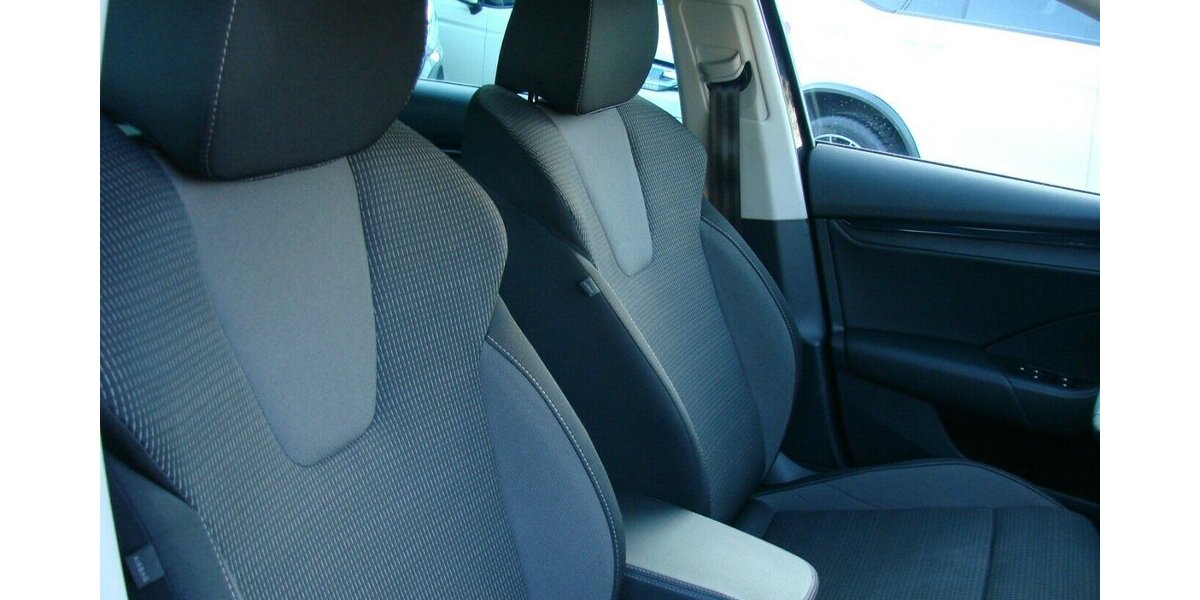 Skoda Octavia 2.0TDI Selection LED Tempomat Spurhalteass 56.838 km 24.980 &euro; Falkensee 14612