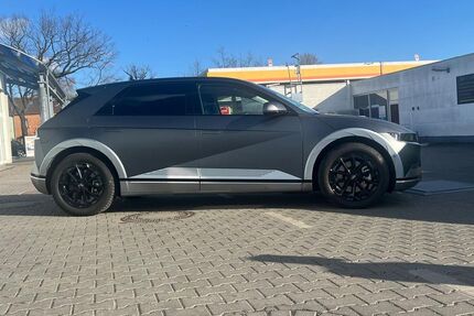 Hyundai IONIQ 5 25.200 km 33.500 &euro; Berlin 12305