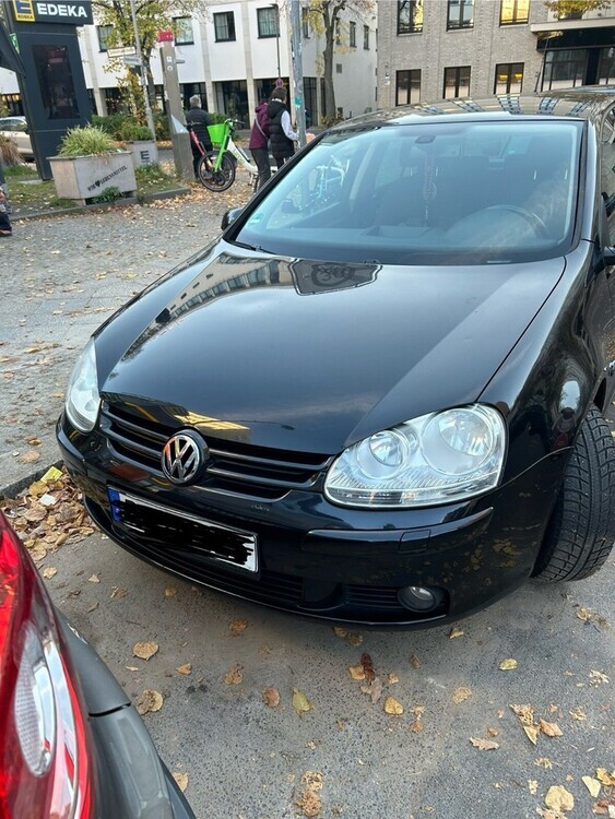 VW Golf 76.000 km 4.500 € Berlin 10178