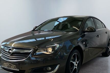 Opel Insignia 55.905 km 13.944 € Brandenburg 14770