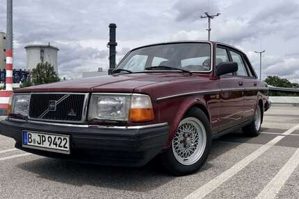 Volvo 240 239.000 km 9.600 &euro; Berlin, Stadt 12249