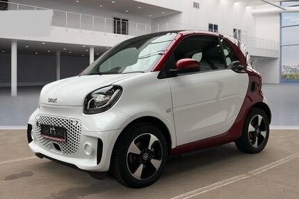 Smart ForTwo 29.876 km 9.900 &euro; Berlin 13405