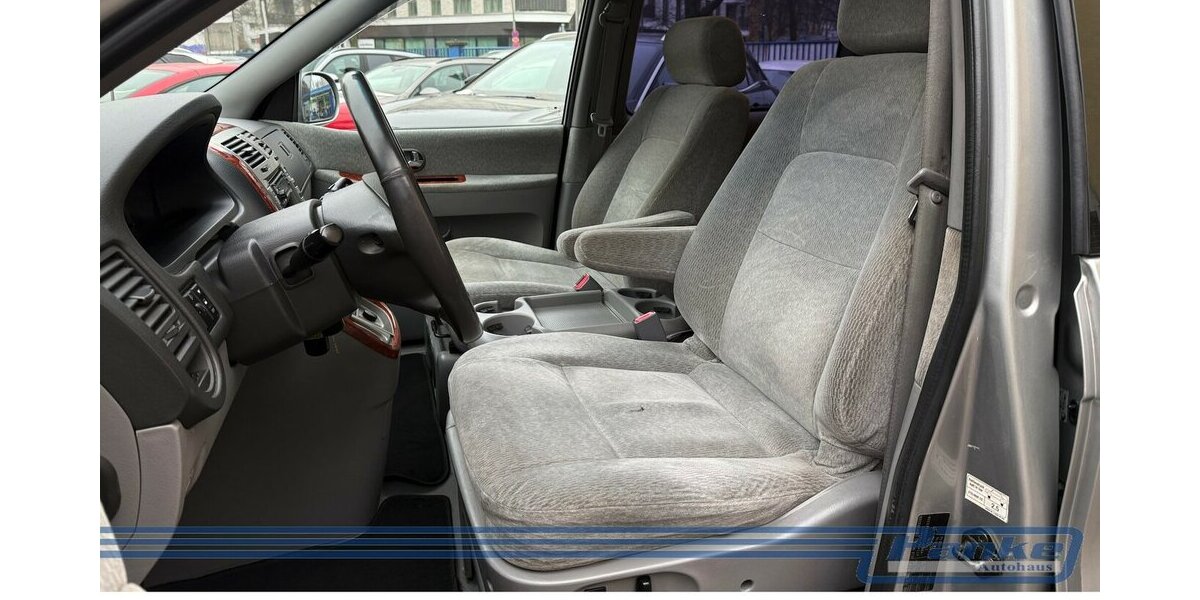 Kia Carnival 2.9 CRDi EX Aut.*6Sitz*Pano*SHZ* 208.364 km 3.480 &euro; Berlin 13187