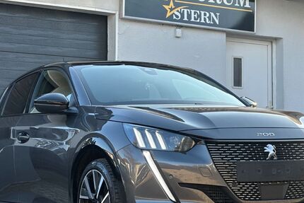 Peugeot 208 84.000 km 13.990 &euro; Berlin 12353