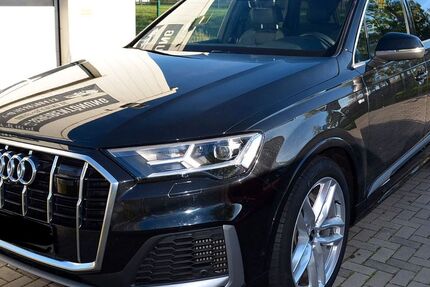 Audi Q7 61.000 km 42.990 &euro; berlin 12681