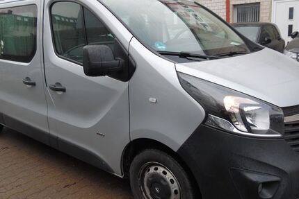 Opel Vivaro 188.019 km 10.900 &euro; Berlin 13437