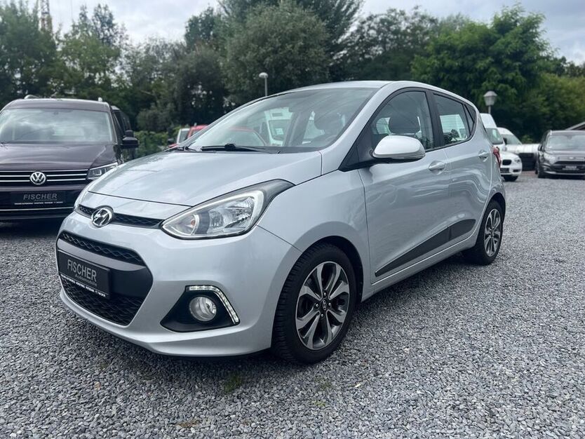 i10