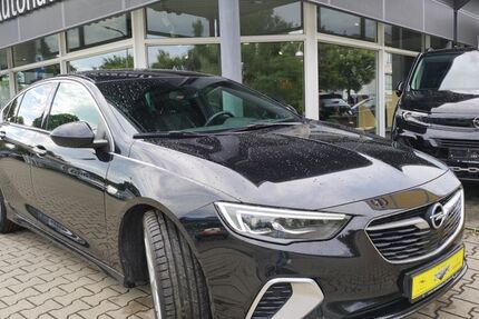 Opel Insignia 70.336 km 21.900 € Zossen 15806