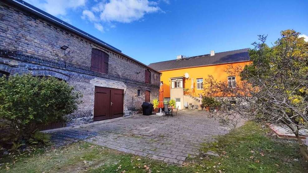 Haus zum Kaufen in Potsdam - Kartzow 850.000 € 240 m²