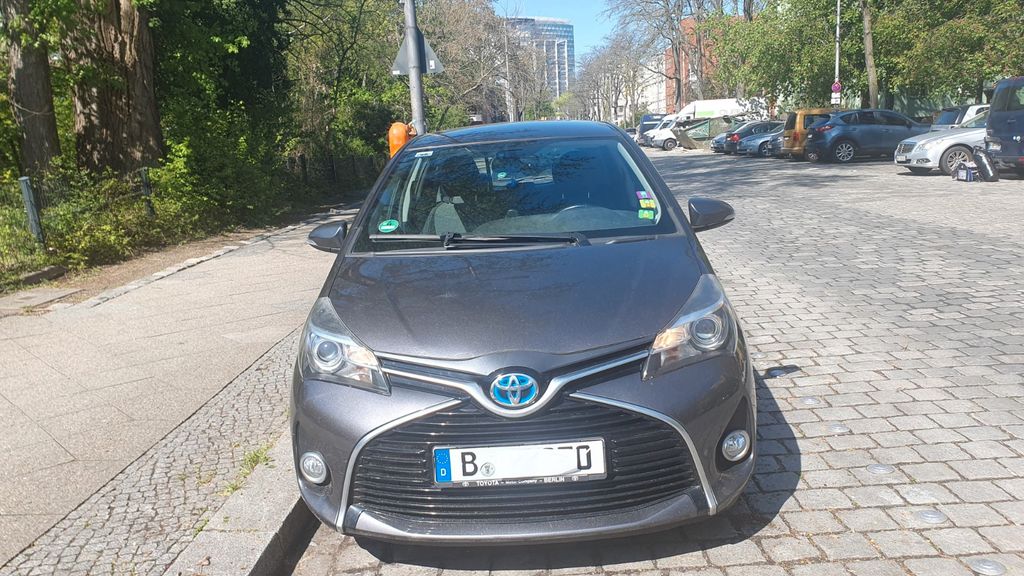 Toyota Yaris 95.000 km 10.500 &euro; Berlin 10969