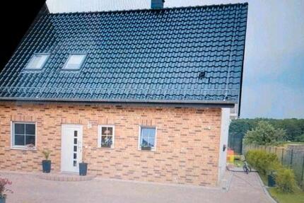 Haus Potsdam Drewitz - 4 Zimmer, 125 m&sup2;, 200.000&euro; | Angebot:27441473