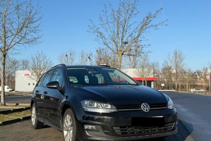 VW Golf 148.000 km 16.900 &euro; Potsdam 14478