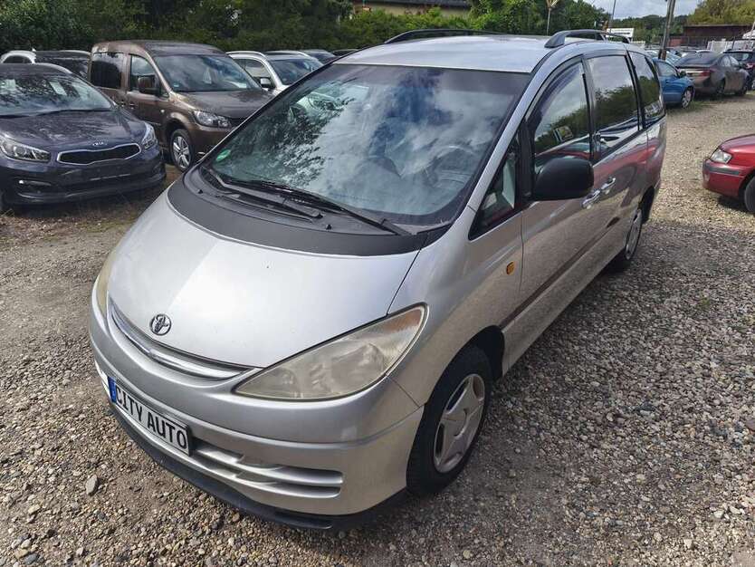 Toyota Previa 249.000 km 3.470 € Berlin - Pankow 13127