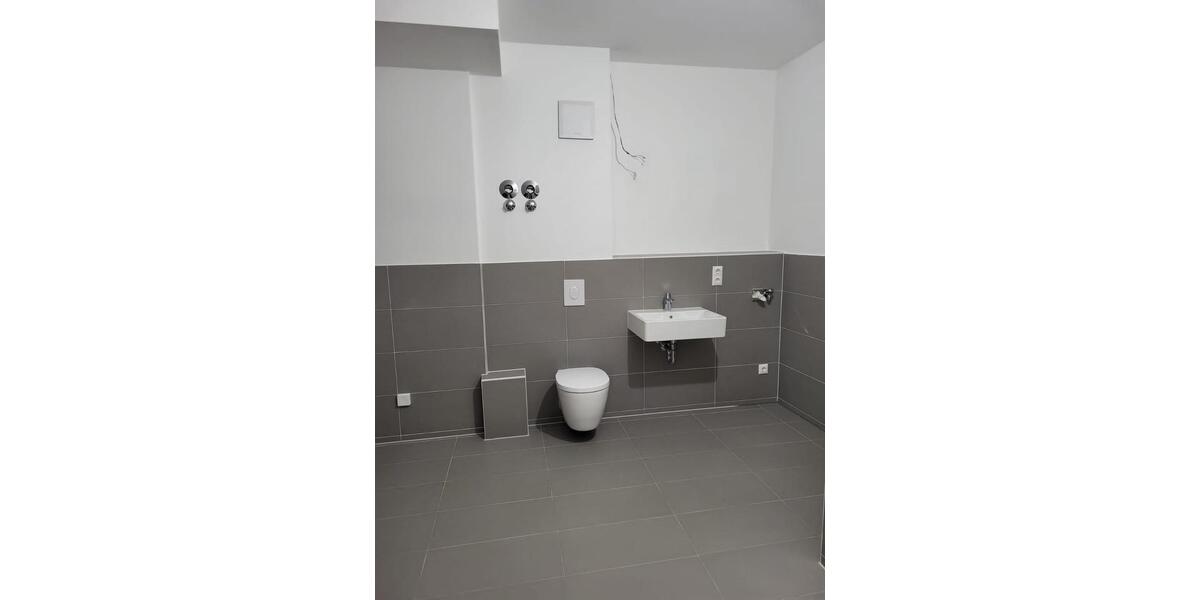 Erdgeschoßwohnung Nauen - 2 Zimmer, 80 m&sup2;, 987&euro; | Angebot:24863035