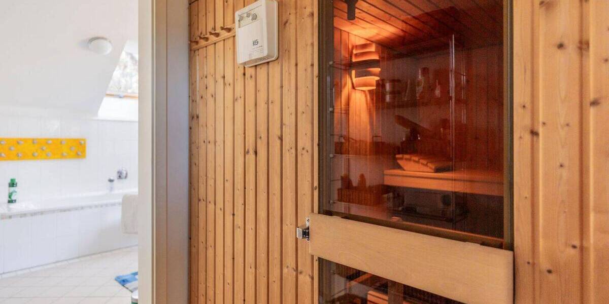 Einfamilienhaus Potsdam Groß Glienicke - 5 Zimmer, 220 m&sup2;, 3.600&euro; | Angebot:26876624