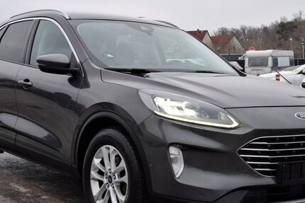 Ford Kuga 159.000 km 12.999 &euro; Berlin 15831