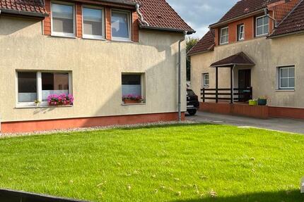 Gemütliche 2,5 Zimmer Wohnung im Ortskern Glau ab 19.12.2025 frei zimmer