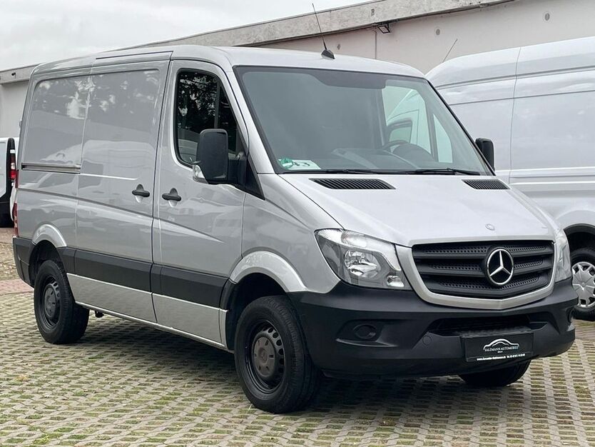 Mercedes-Benz Sprinter 162.000 km 13.850 € Berlin 13088