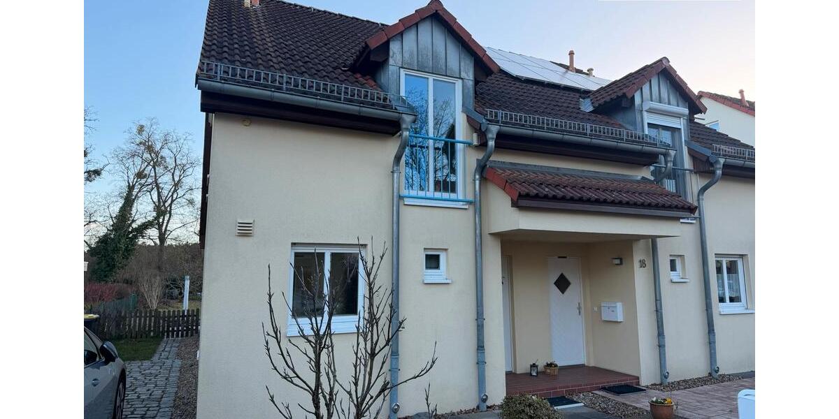 Doppelhaushälfte Werder (Havel) - 4 Zimmer, 121 m&sup2;, 2.000&euro; | Angebot:25940170