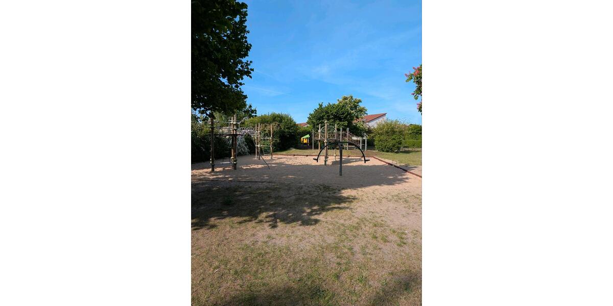 Erdgeschoßwohnung Hennigsdorf - 2 Zimmer, 64 m&sup2;, 259.000&euro; | Angebot:24744550