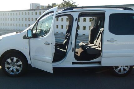 Citroen Berlingo 95.900 km 9.999 &euro; Berlin 13435