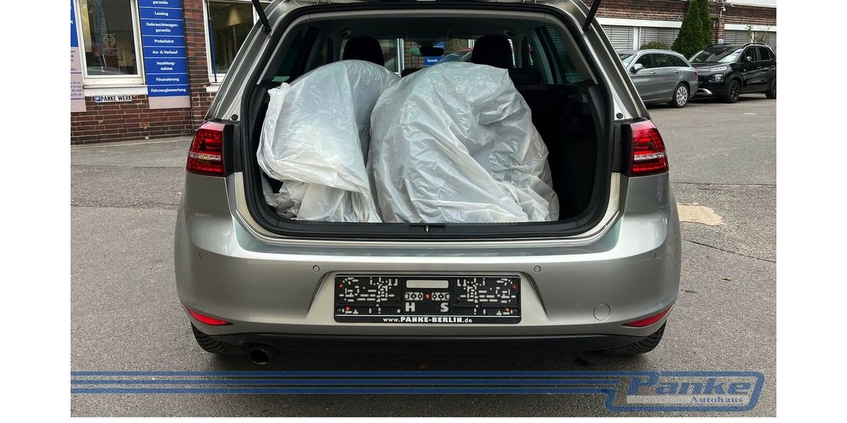 VW Golf VII Allstar BMT*PDC*Xenon*SHZ*Tempo* 94.457 km 12.990 &euro; Berlin 13187