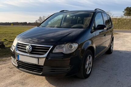VW Touran 419.000 km 2.600 &euro; Potsdam 14482