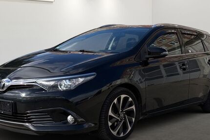Toyota Auris 195.320 km 5.999 &euro; Berlin 12681