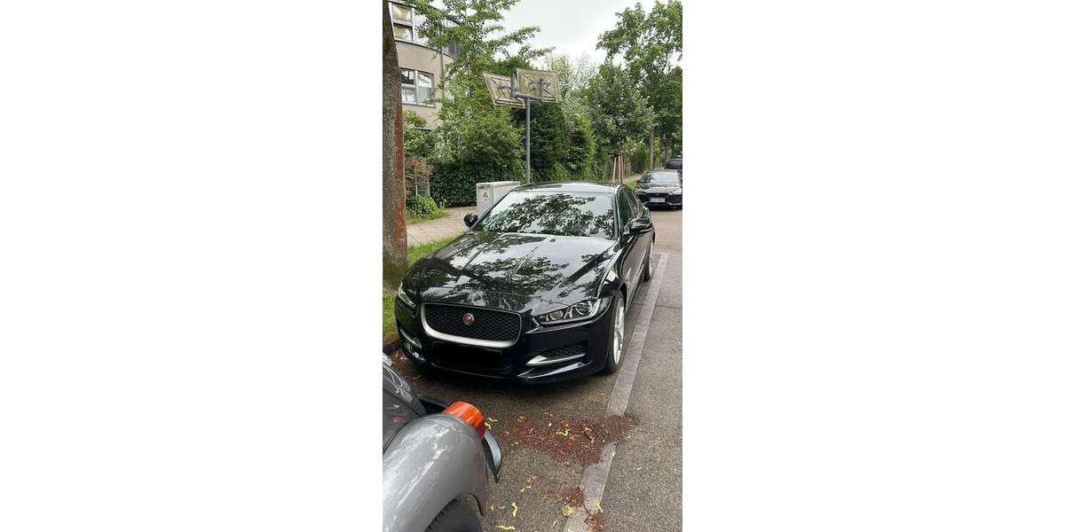Jaguar XE 80.200 km 23.000 € Berlin 12207