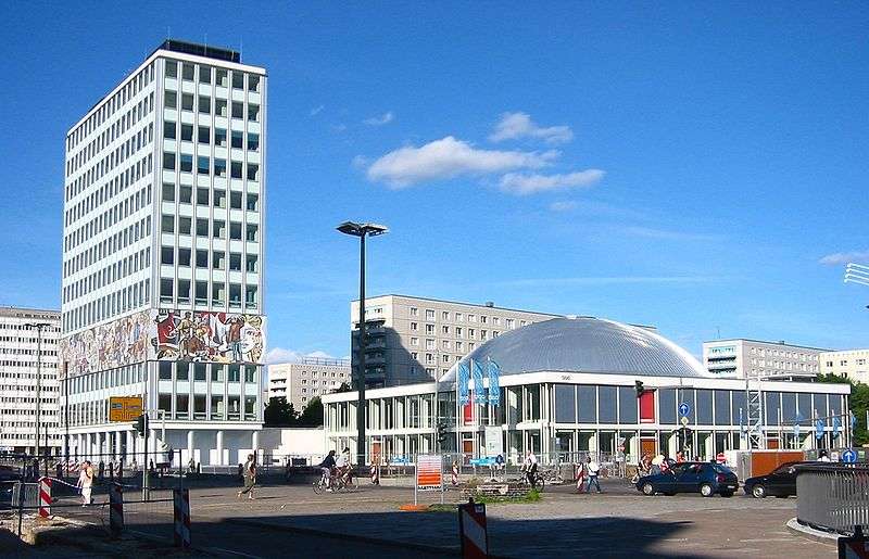 Büro in Berlin 8.246 € 266 m²